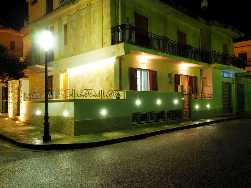 Pepe'Accommodation Parghelia Buitenkant foto